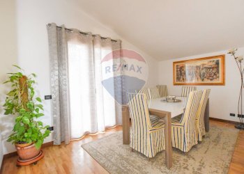 Sala da pranzo - Casa indipendente Via dei Pini
 
37, Sassari - foto 15