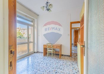 Sala da pranzo - Appartamento Via Flumenargia
 
42, Sassari - foto 26