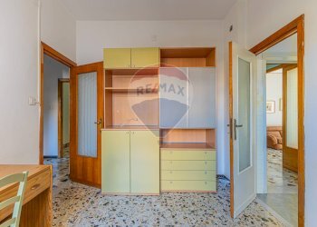 Camera / camera da letto - Appartamento Via Flumenargia
 
42, Sassari - foto 27