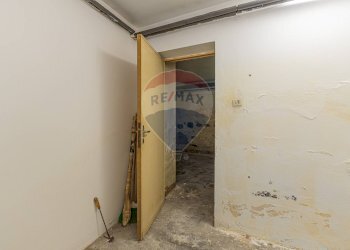 Hall / corridoio - Appartamento Via Flumenargia
 
42, Sassari - foto 45