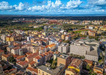 Vista delle montagne - Appartamento Via Flumenargia
 
42, Sassari - foto 53