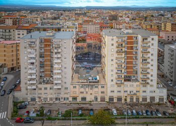 Edificio all\'aperto - Locale Commerciale Via Renzo Mossa
 
17, Sassari - foto 2