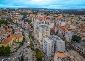 Edificio all\'aperto - Locale Commerciale Via Renzo Mossa
 
17, Sassari - foto 26