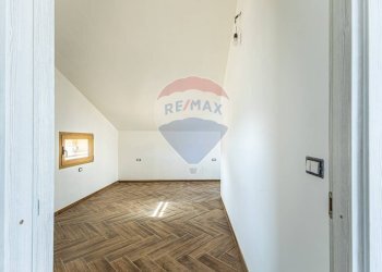 Stanza vuota - Casa indipendente Usini - foto 20