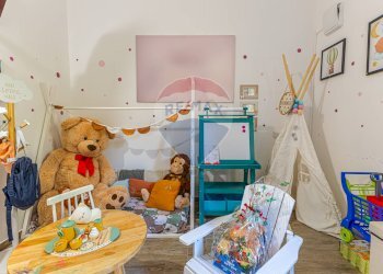 Dispensa di stoccaggio - Casa semi indipendente Località Punta Negra
 
25, Stintino - foto 22