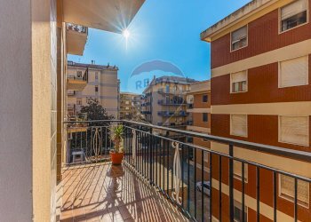 Balcone - Quadrilocale Via Gavino Alivia
 
12, Sassari - foto 16