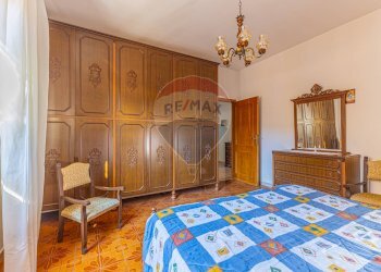 Camera / camera da letto - Quadrilocale Via Gavino Alivia
 
12, Sassari - foto 28