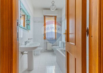 Bagno - Quadrilocale Via Gavino Alivia
 
12, Sassari - foto 29