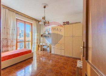 Camera / camera da letto - Quadrilocale Via Gavino Alivia
 
12, Sassari - foto 32