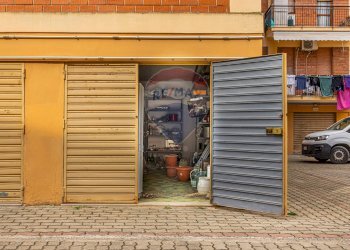 Parcheggio - Quadrilocale Via Gavino Alivia
 
12, Sassari - foto 45