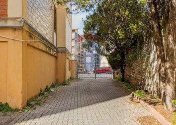 Edificio all\'aperto - Quadrilocale Via Gavino Alivia
 
12, Sassari - foto 49