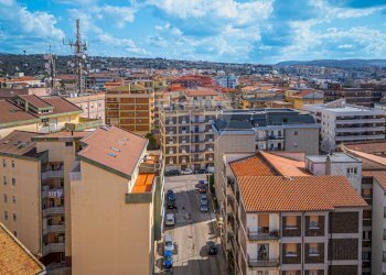 Edificio all\'aperto - Quadrilocale Via Gavino Alivia
 
12, Sassari - foto 55