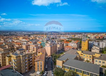 Edificio all\'aperto - Quadrilocale Via Gavino Alivia
 
12, Sassari - foto 56