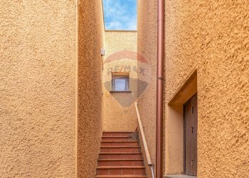 Scale - Bilocale Via Giovanni Maria Angioy
 
3, Stintino - foto 6