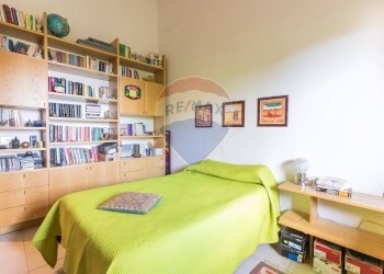 Camera / camera da letto - Villa a Schiera Via Rodolfo Morandi
 
2F, Sassari - foto 18