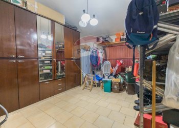 Camera / camera da letto - Villa a Schiera Via Rodolfo Morandi
 
2F, Sassari - foto 31