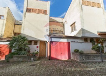 Casa all\'aperto - Villa a Schiera Via Rodolfo Morandi
 
2F, Sassari - foto 42