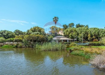 Vista dell\'acqua - Locale Commerciale Strada del Calich
1, Alghero - foto 1