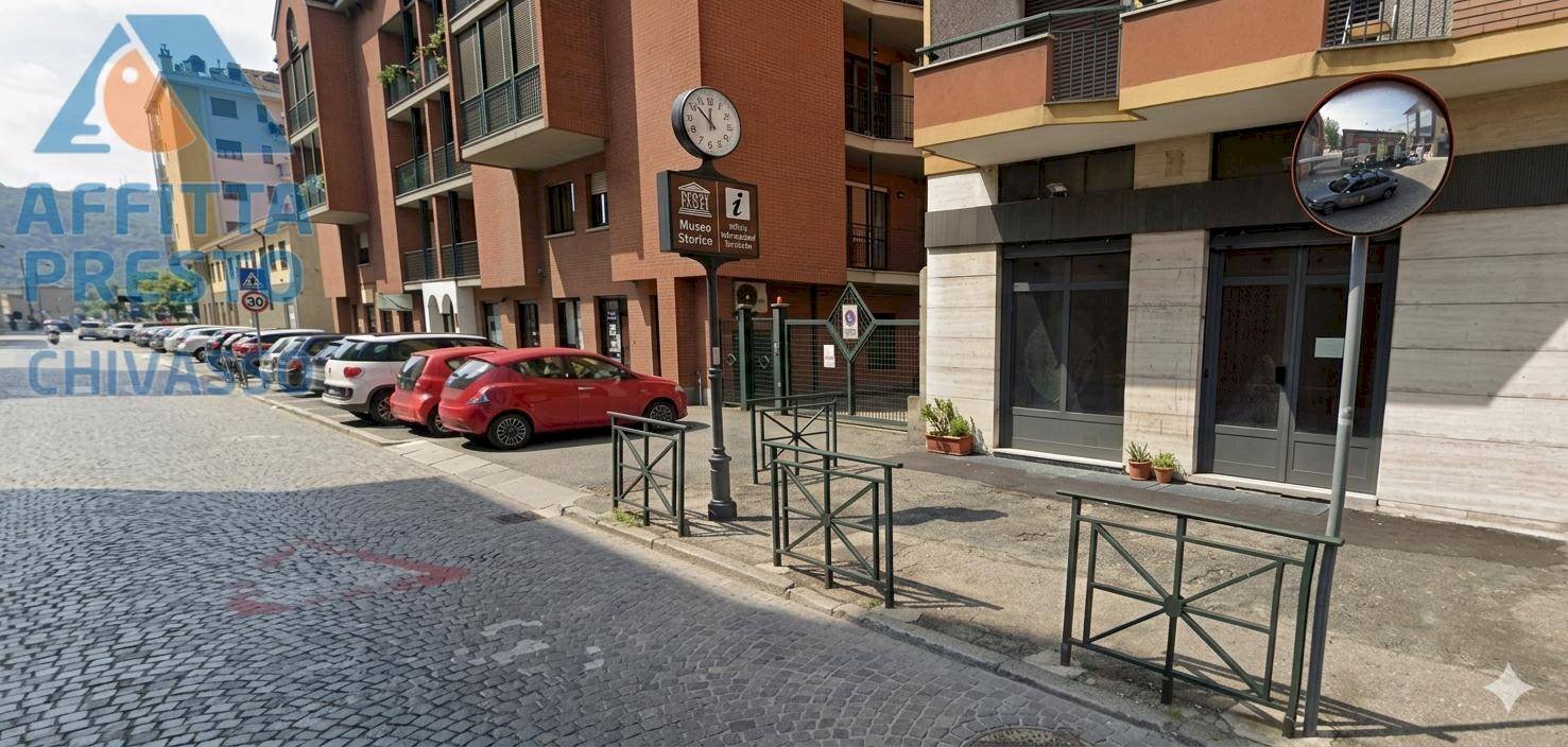 Foto 2 - Negozio VIA SICCARDI
 
13, Chivasso - foto 2