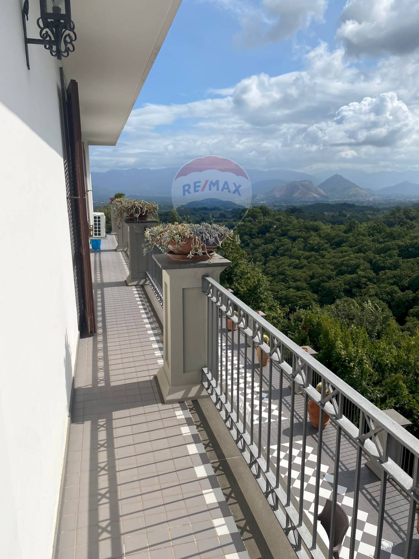 Balcone - Casa semi indipendente Via Terranova
 
6, Marzano Appio - foto 2