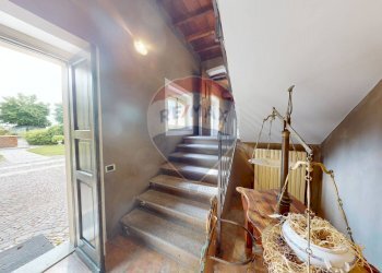 Scale - Rustico Cascina Barcella, Robecco sul Naviglio - foto 15