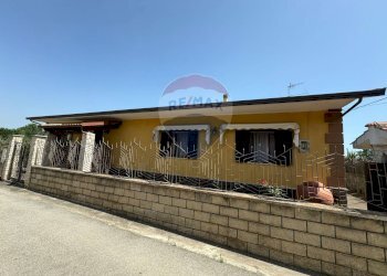 Casa all\'aperto - Appartamento Via Pezzarotonda
 
20, Carinola - foto 2