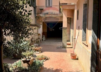 Casa all\'aperto - Casa indipendente Via IV Novembre
 
29, Carinola - foto 2