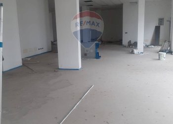 Parcheggio - Negozio Via Sommariva
5, Pero - foto 7