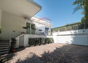 \nFoto 74\n - Villa Via Giuseppe Verdi
 
2, Trezzano sul Naviglio - photo 74