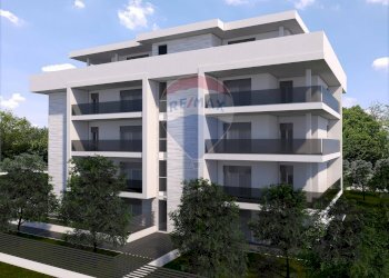 Edificio all\'aperto - Quadrilocale Via Cristoforo Colombo, Cesano Maderno - foto 3