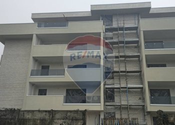 Edificio all\'aperto - Quadrilocale Via Cristoforo Colombo, Cesano Maderno - foto 9