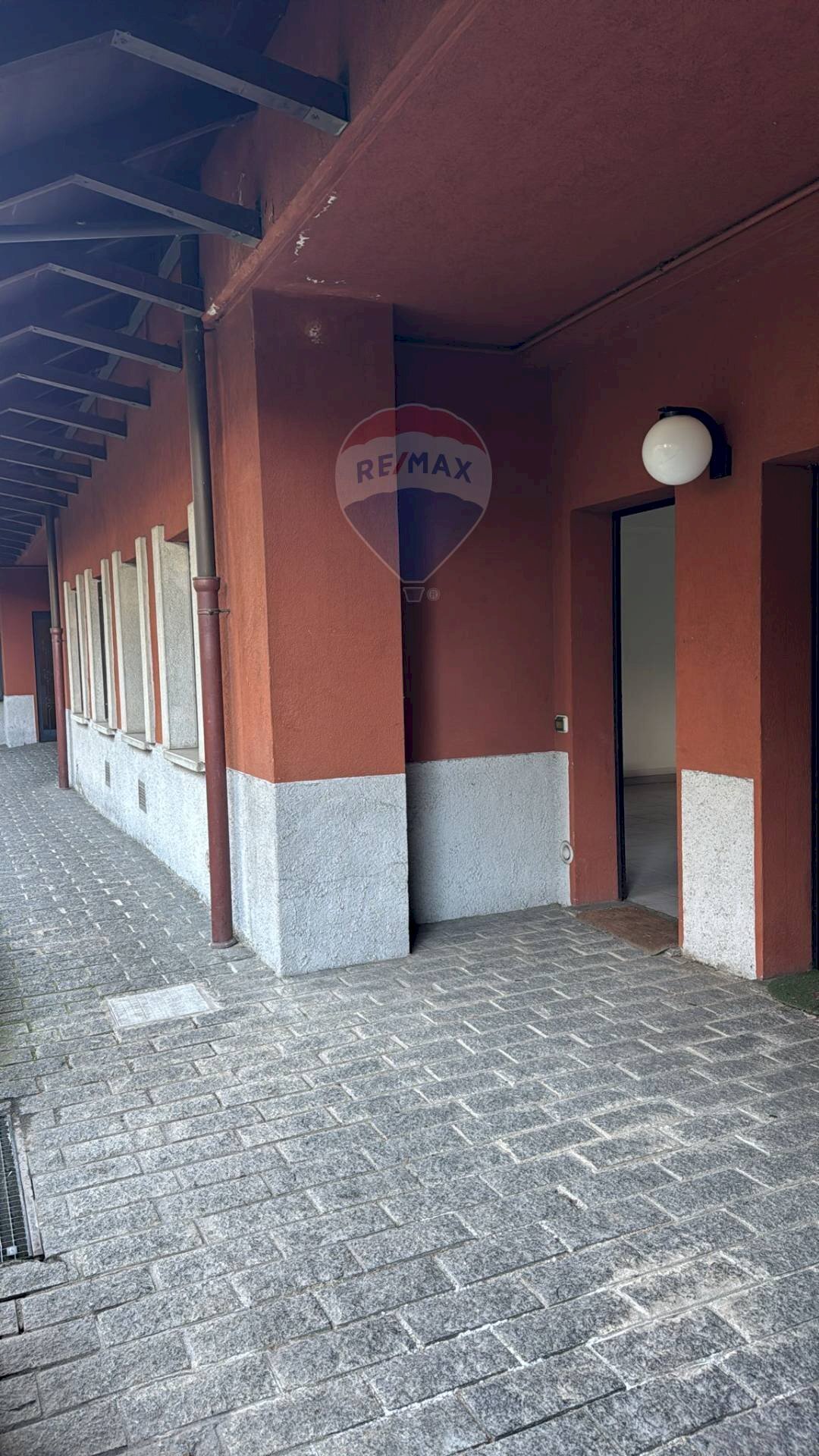Parcheggio - Monolocale Via San Martino
67, Rho - foto 3
