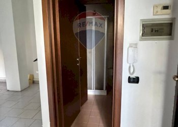 Hall / corridoio - Monolocale Via San Martino
 
67, Rho - foto 10