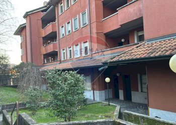 Edificio all\'aperto - Monolocale Via San Martino
 
67, Rho - foto 13