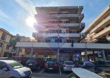 \nFoto 16\n - Negozio Via Roma
 
61, Rovellasca - foto 16