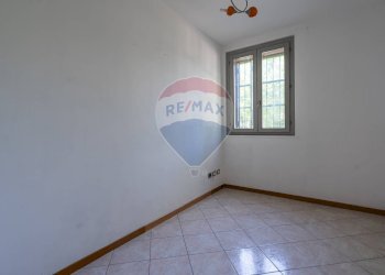 \nFoto 3\n - Appartamento Marche
 
10, Cesano Maderno - foto 3