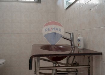 \nFoto 13\n - Appartamento Marche
 
10, Cesano Maderno - foto 13