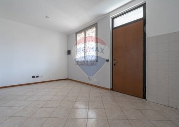 \nFoto 17\n - Appartamento Marche
 
10, Cesano Maderno - foto 17