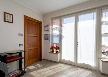 Hall / corridoio - Casa semi indipendente via roma
 
30, Baldissero d'Alba - foto 21