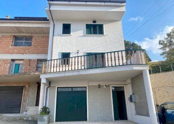 Foto 1 - Casa indipendente Via Cavalieri di Malta, Alberona - foto 1