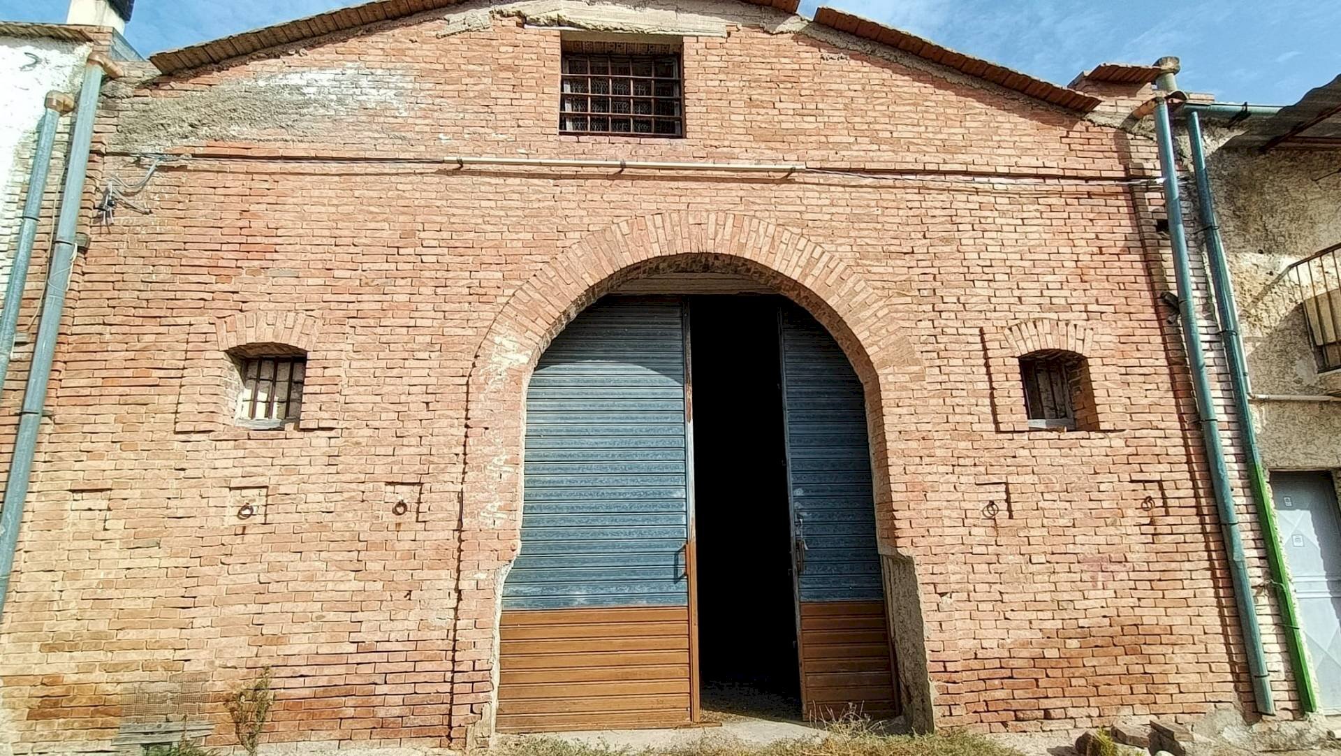 Foto 3 - Capannone Località Montaratro
 
SNC, Lucera - foto 3