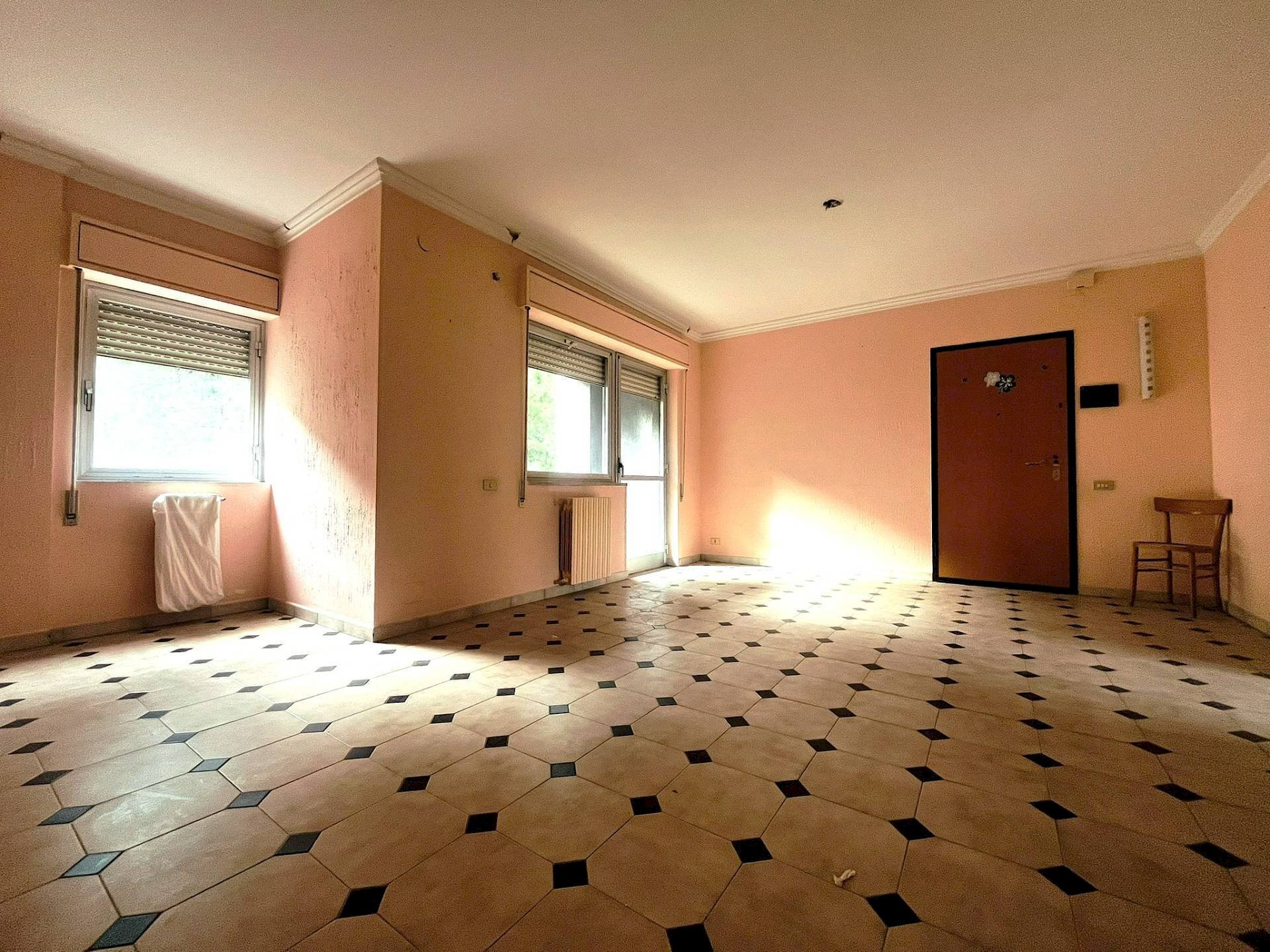 Foto 2 - Four-room apartment VIA LUCA DELLA ROBBIA
 
64, Lucera - photo 2