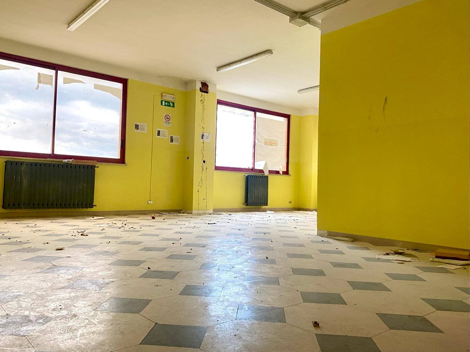 Foto 2 - Ufficio VIA LUCA GAGGIOLI
 
SNC, Lucera - foto 2