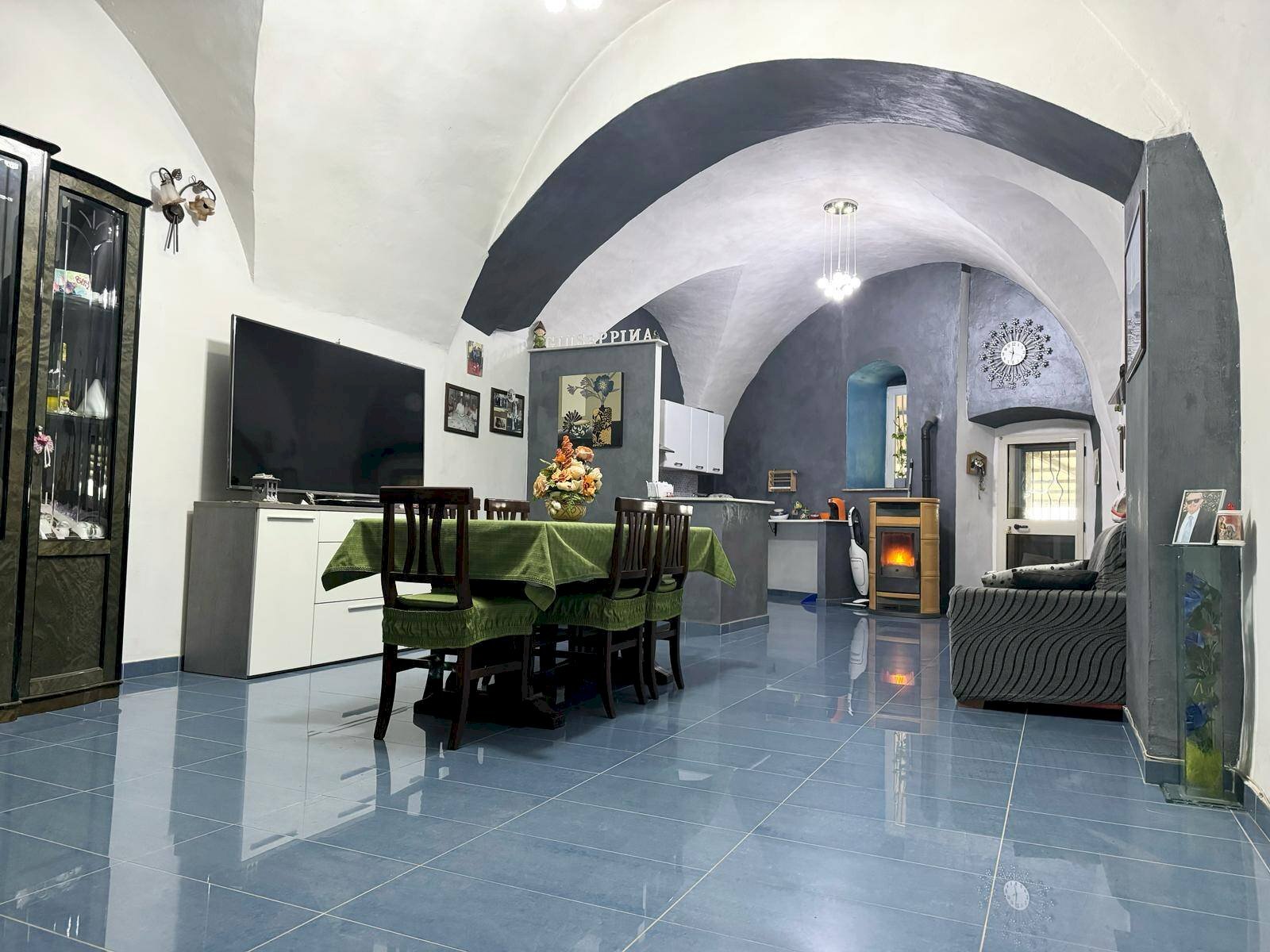 Foto 2 - Casa indipendente VIA COLONNELLO D'AVANZO
 
105, Roseto Valfortore - foto 2