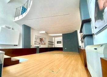 Foto 4 - Locale Commerciale VIA IV NOVEMBRE
 
90, Lucera - foto 4