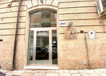 Foto 13 - Locale Commerciale VIA IV NOVEMBRE
 
90, Lucera - foto 13