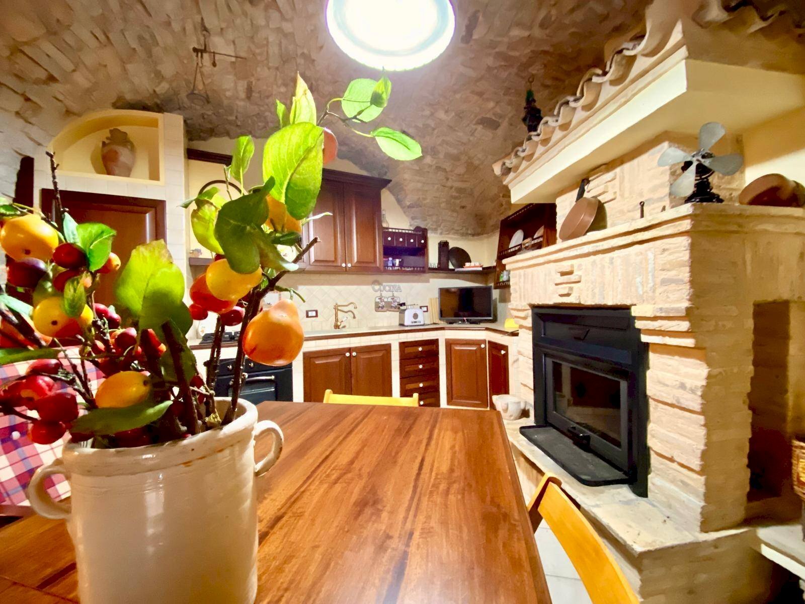 Foto 3 - Casa indipendente VIA QUATTRO NOVEMBRE, Roseto Valfortore - foto 3