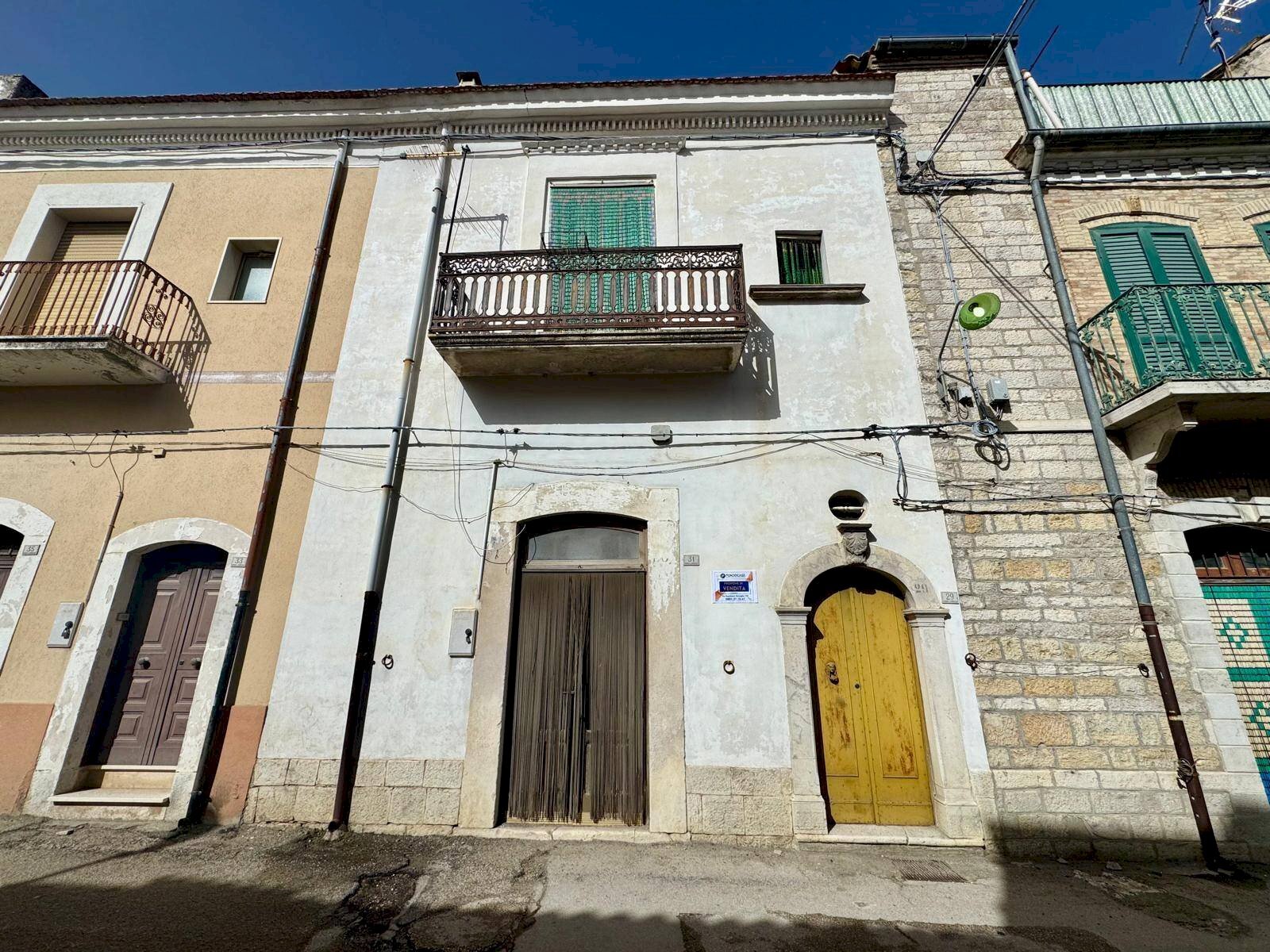 Foto 2 - Casa indipendente CORSO LUIGI ZUPPETTA
 
31, Casalnuovo Monterotaro - foto 2