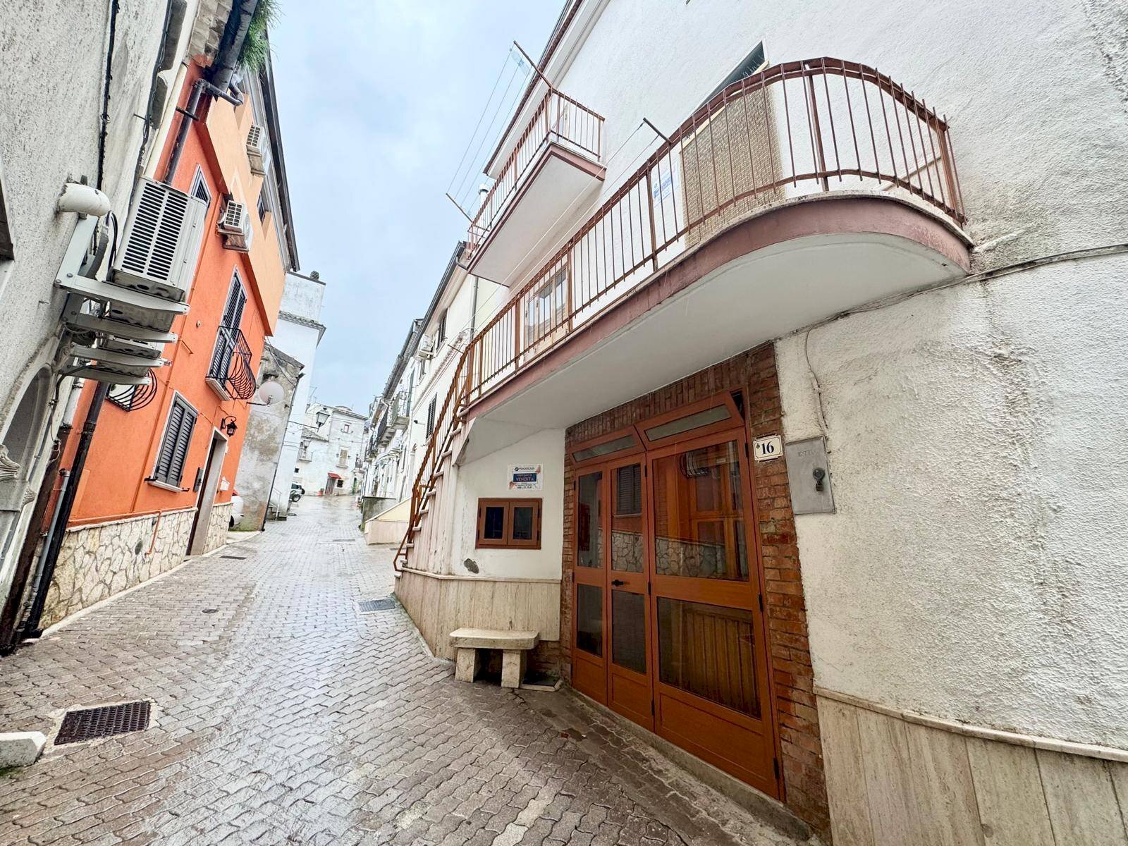 Foto 2 - Casa indipendente VIA CAVOUR
16, Alberona - foto 2