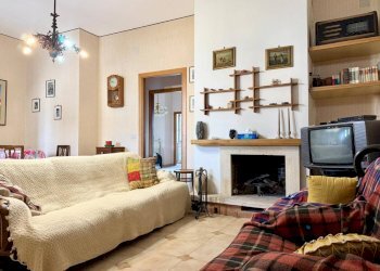 Foto 3 - Trilocale VIA ELENA
 
SNC, Castelluccio Valmaggiore - foto 3